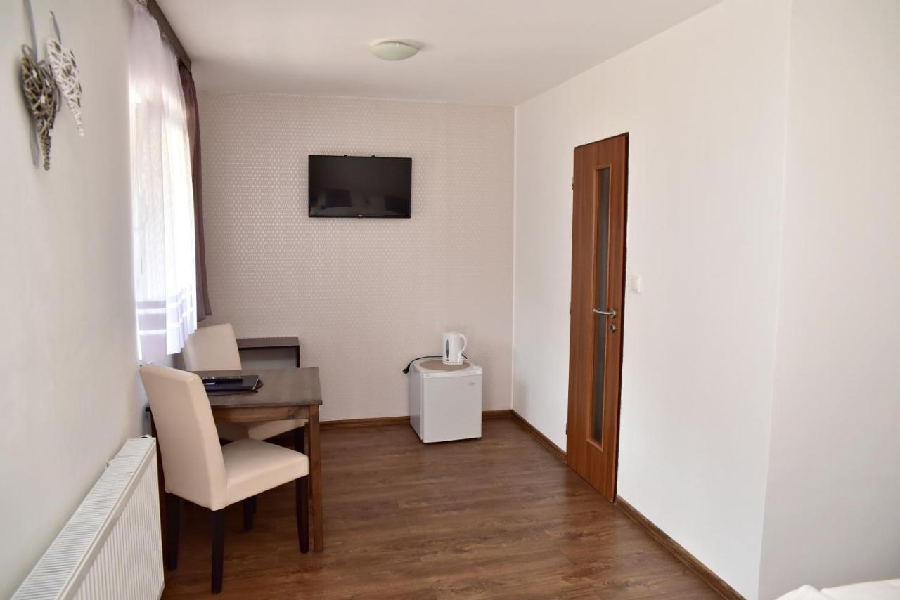 Pension U Krbu Mikulov v Krusnych Horach Exterior foto